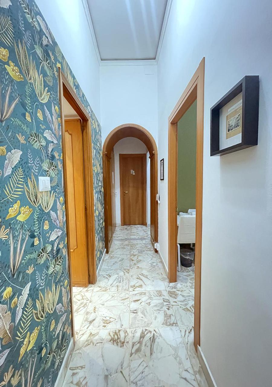 Mi Casa Tu Casa - Guest House คาตาเนีย ภายนอก รูปภาพ
